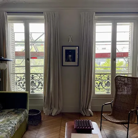 L'atelier 35 With View Of Montmartre Apartment Paris